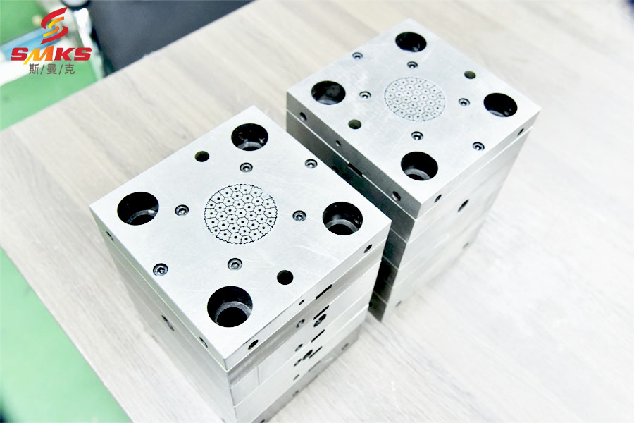 <a href='http://www.yuncfy.cn' target='_blank'><u>內(nèi)孔拋光</u></a>